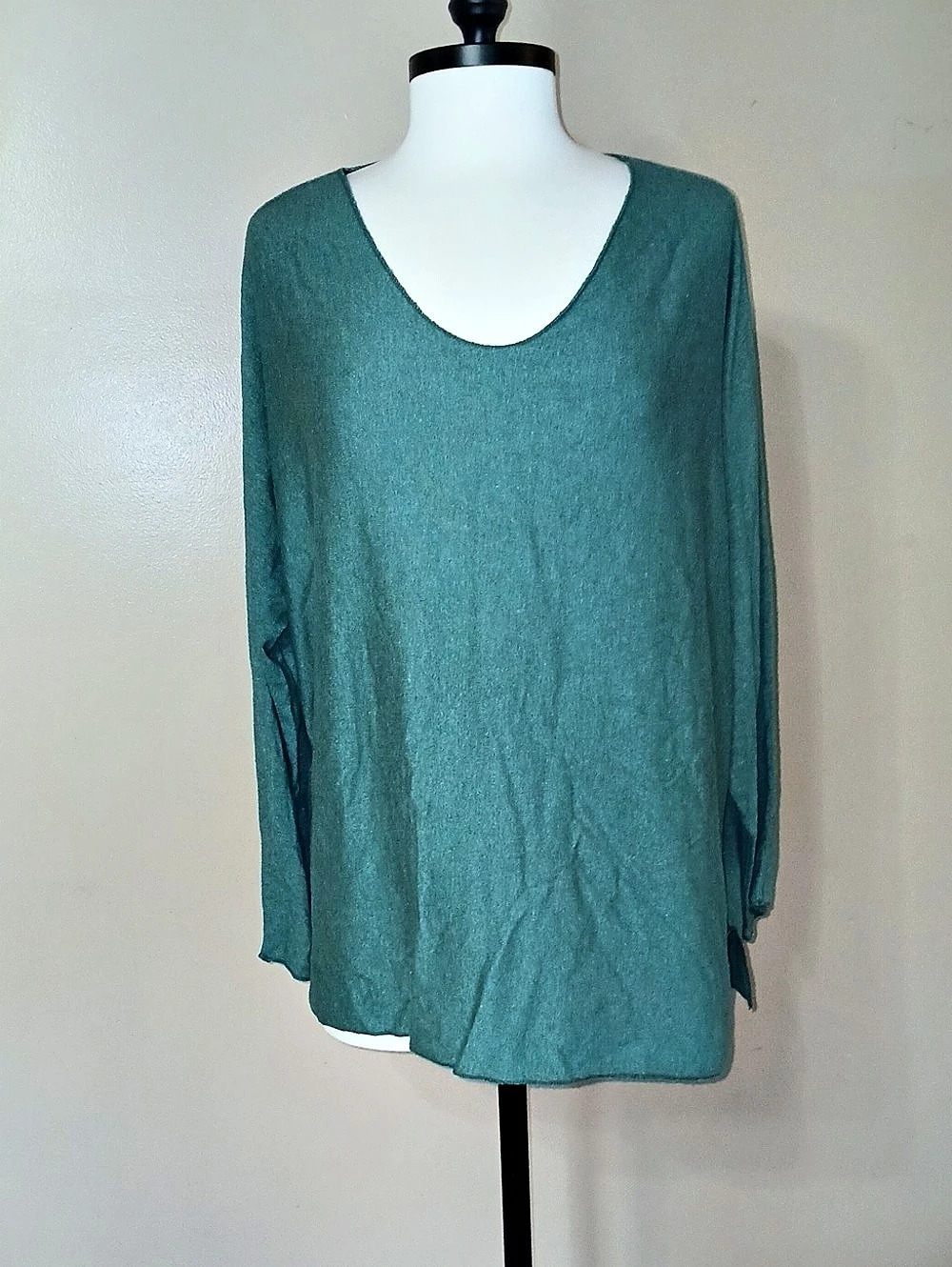 Long Sleeve Tunic in Blue/green Like New
